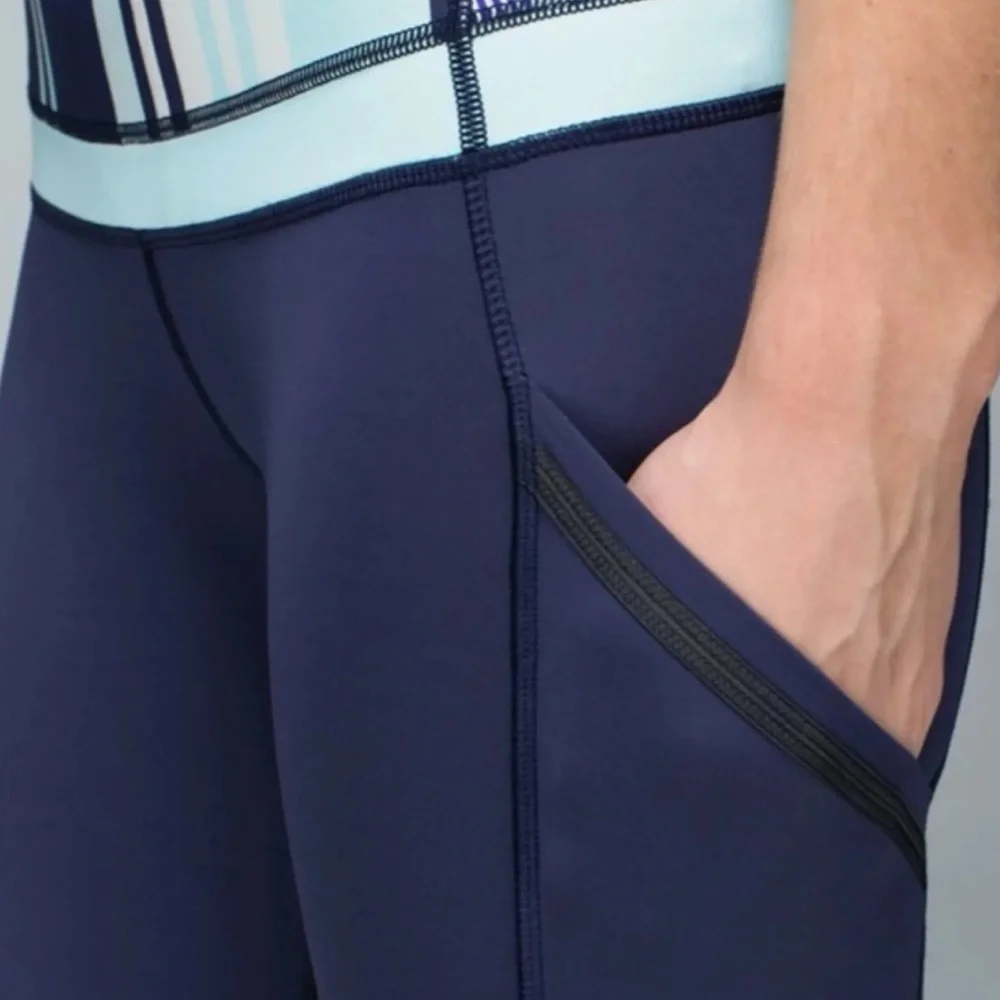 Lululemon Run A Marathon Crop IICadet Blue / Groovy Stripe  / Aquamarine